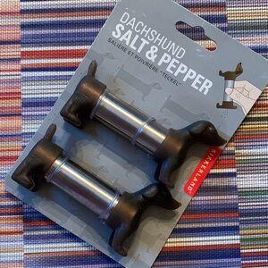 Kikkerland Daschund Salt & Pepper Shakers NWT